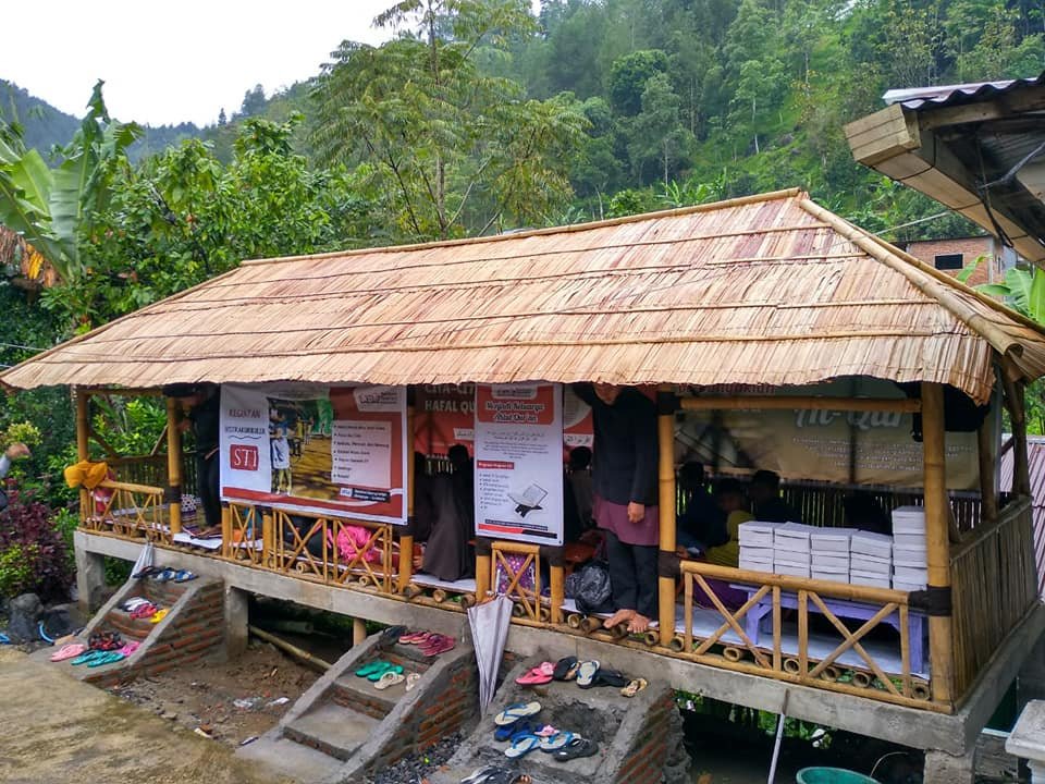 Saung Kantin